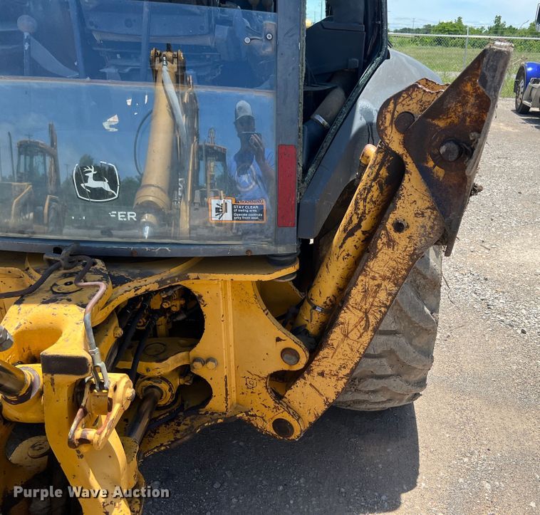 image for item HL9122 2001 John Deere 310SG  backhoe