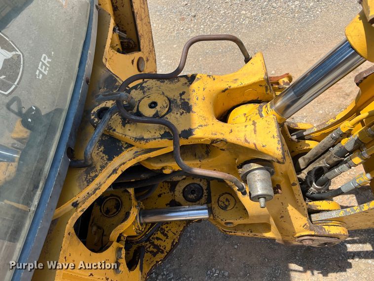 image for item HL9122 2001 John Deere 310SG  backhoe
