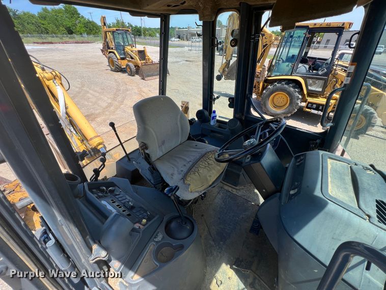 image for item HL9122 2001 John Deere 310SG  backhoe