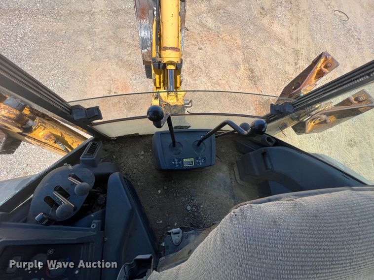 image for item HL9122 2001 John Deere 310SG  backhoe