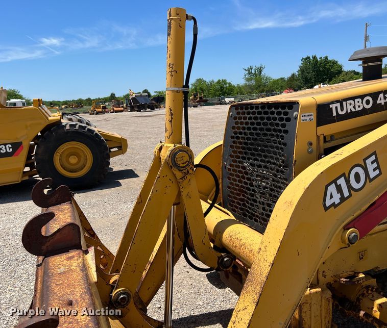 image for item HL9123 1997 John Deere 410E  backhoe
