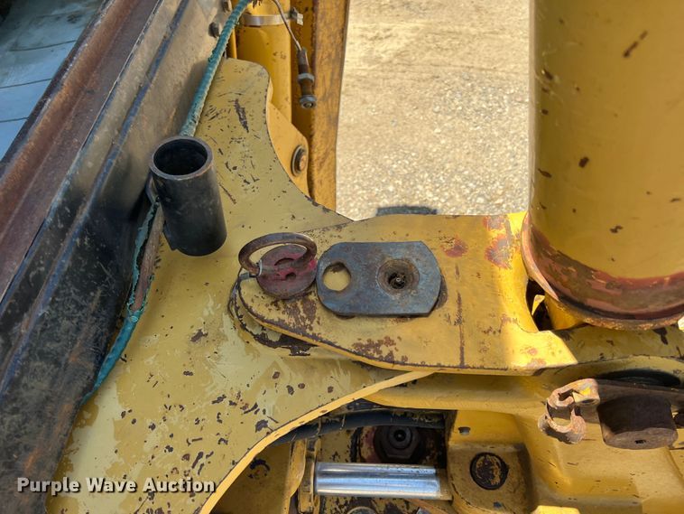 image for item HL9124 2001 Caterpillar 420D  backhoe