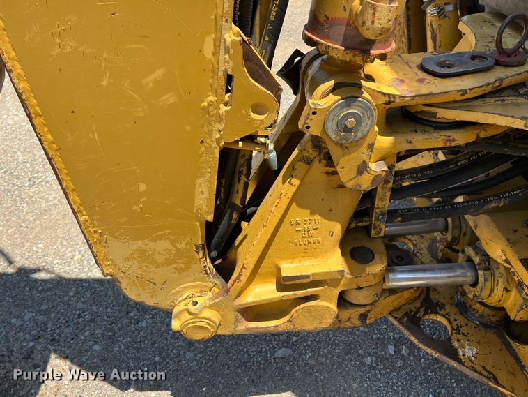 image for item HL9124 2001 Caterpillar 420D  backhoe