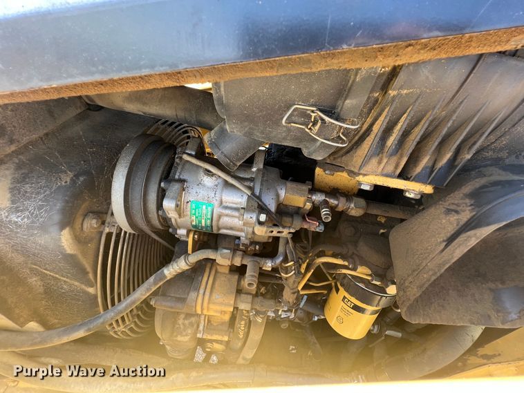 image for item HL9124 2001 Caterpillar 420D  backhoe