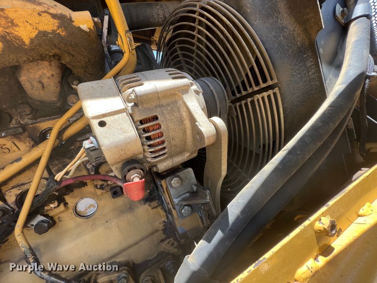 image for item HL9124 2001 Caterpillar 420D  backhoe