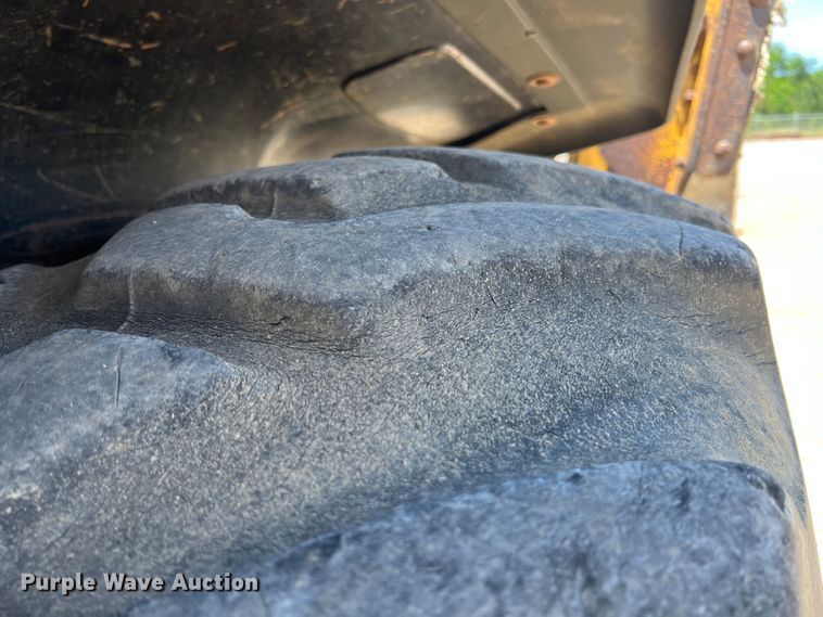 image for item HL9124 2001 Caterpillar 420D  backhoe