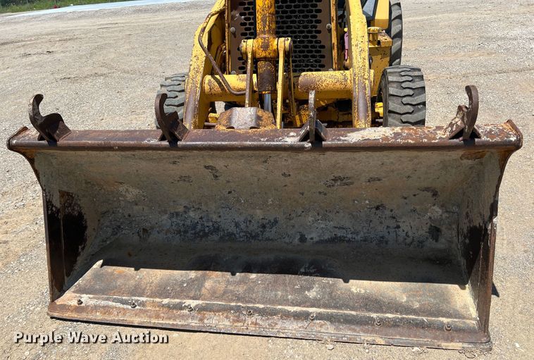 image for item HL9125 1995 John Deere 310D  backhoe