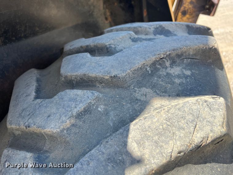 image for item HL9125 1995 John Deere 310D  backhoe