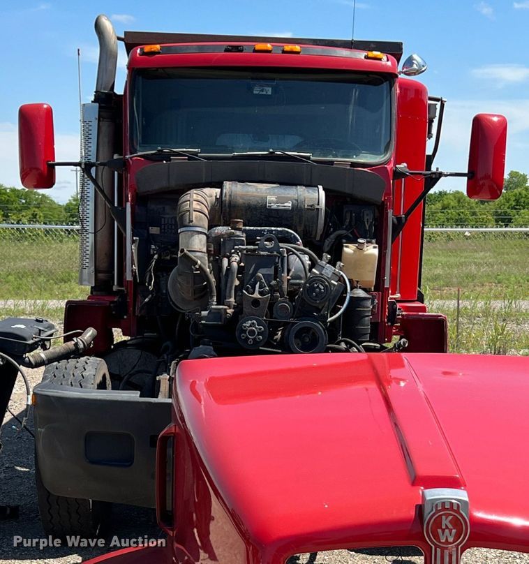 image for item HL9131 1992 Kenworth T600  dump truck