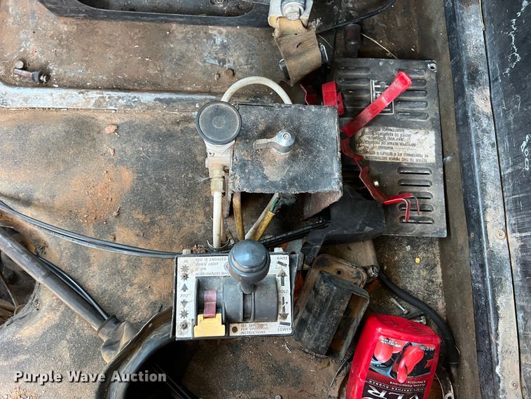 image for item HL9131 1992 Kenworth T600  dump truck