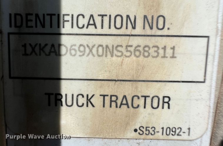 image for item HL9131 1992 Kenworth T600  dump truck