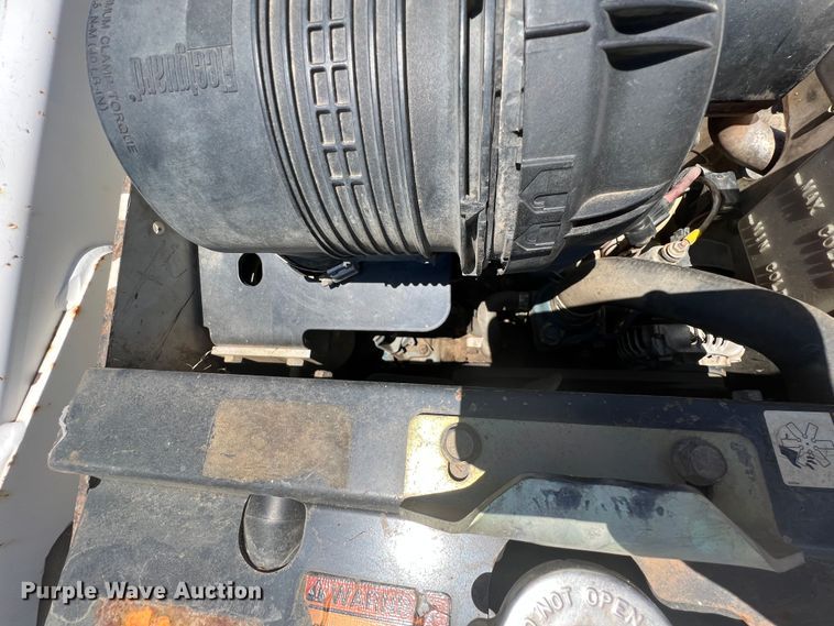 image for item HL9134 Bobcat MT55  compact utility loader