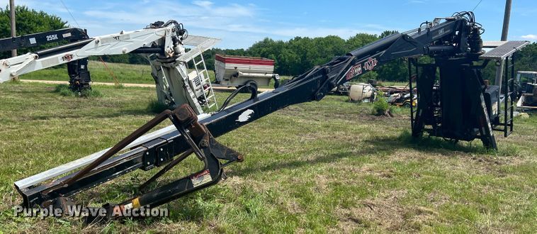 image for item HL9151 IMT 16000 Series III  crane