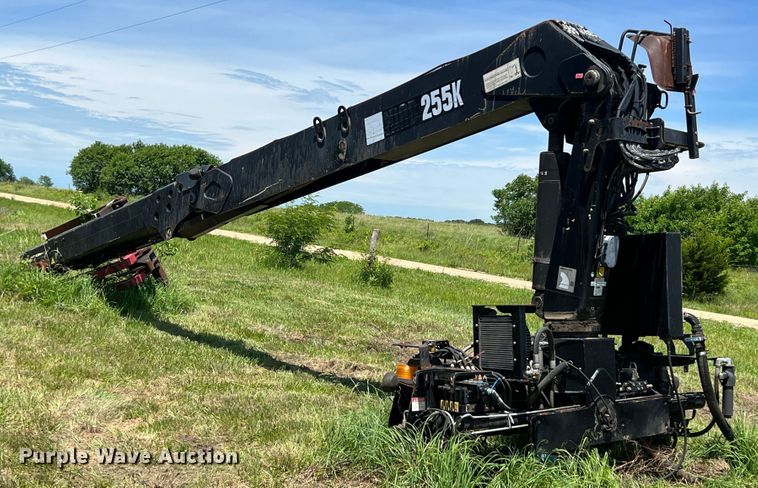 image for item HL9153 2005 Hiab 255K-2  crane