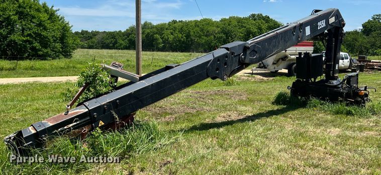 image for item HL9153 2005 Hiab 255K-2  crane