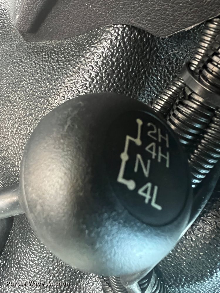 image for item HL9160 2013 Ford F550 Super Duty  bucket truck