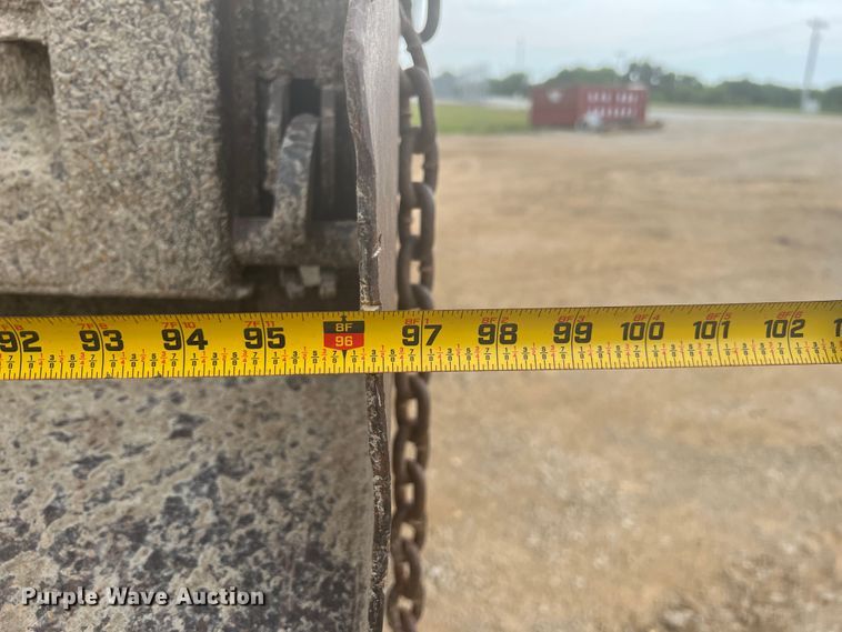 image for item HL9200 1985 Chevrolet C70  dump truck