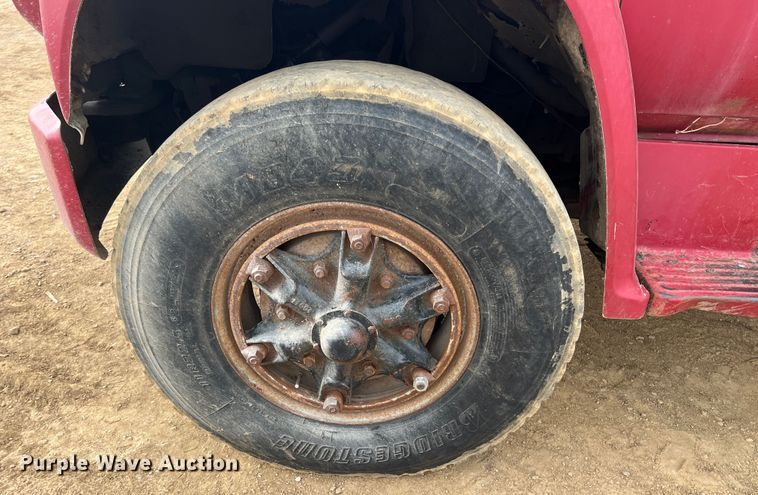 image for item HL9200 1985 Chevrolet C70  dump truck