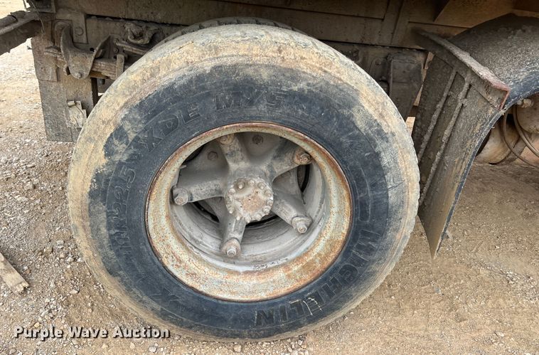 image for item HL9200 1985 Chevrolet C70  dump truck