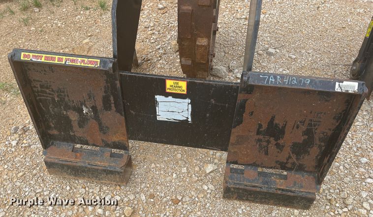 image for item HL9202 Trench Grader SP42  skid steer trench compactor