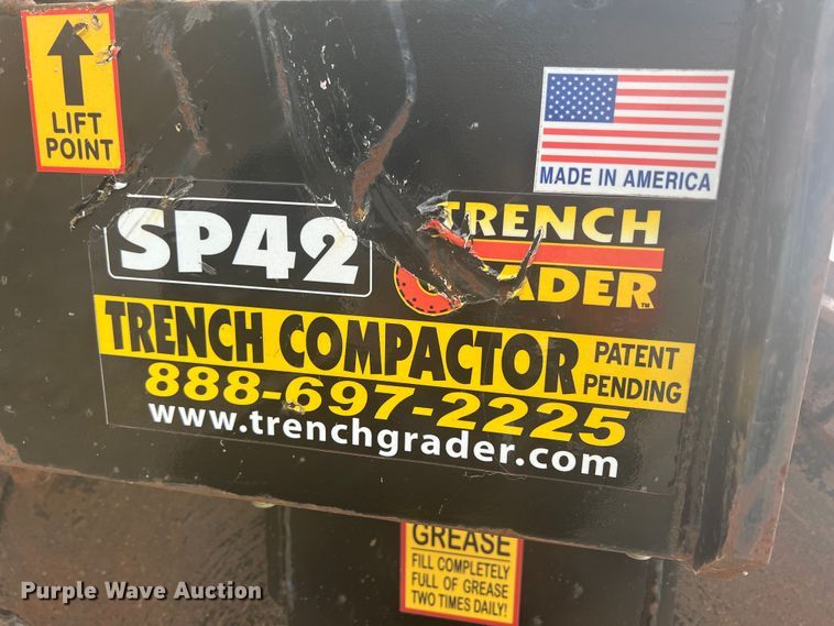 image for item HL9202 Trench Grader SP42  skid steer trench compactor