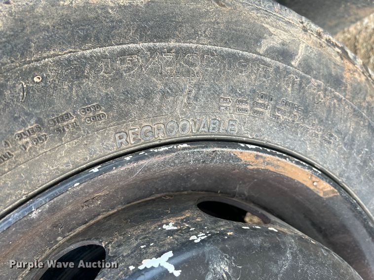 image for item HL9204 1991 International 4700  utility / service truck