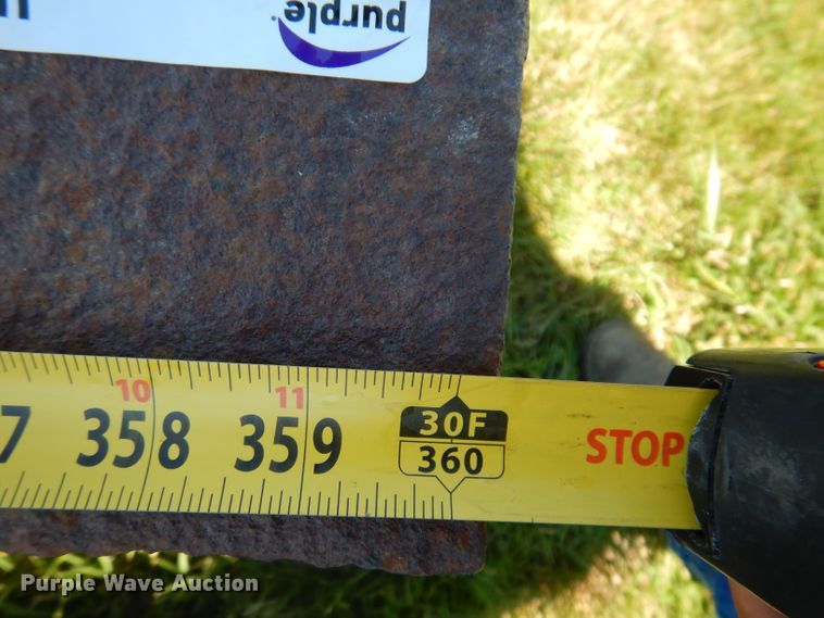 image for item JH9705 (3) steel I-beam