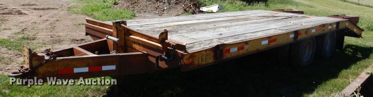 image for item JH9706 1986 Belshe  equipment trailer