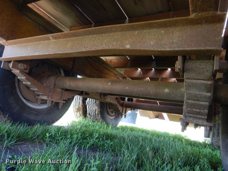 image for item JH9706 1986 Belshe  equipment trailer