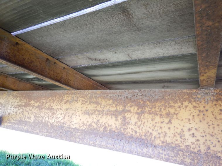 image for item JH9706 1986 Belshe  equipment trailer