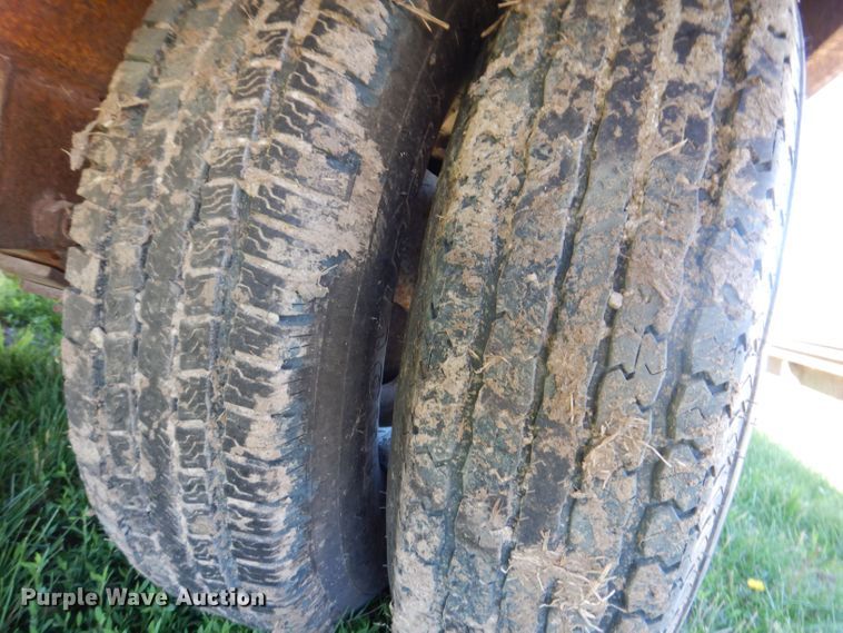 image for item JH9706 1986 Belshe  equipment trailer