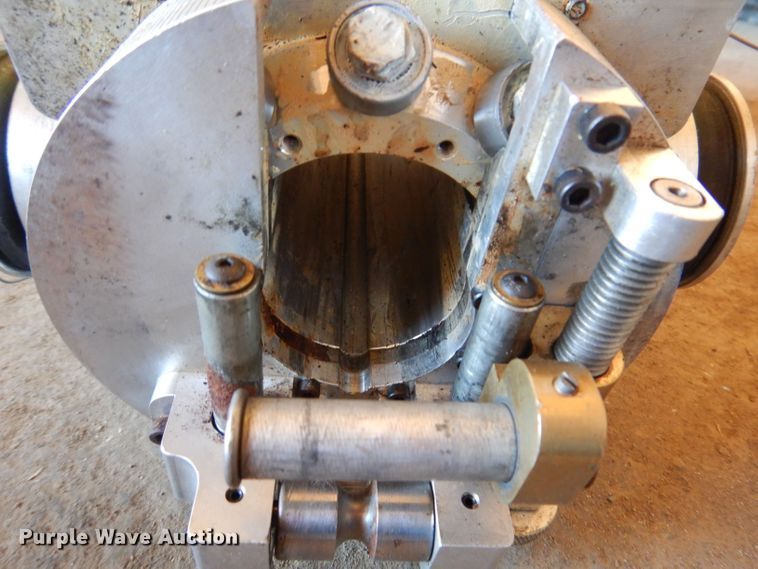 image for item JH9707 Eagle 61700-000  cable lasher