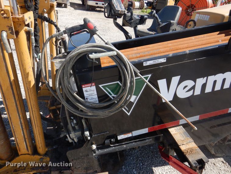 image for item JH9710 2016 Vermeer D24x40 Series III  directional boring unit