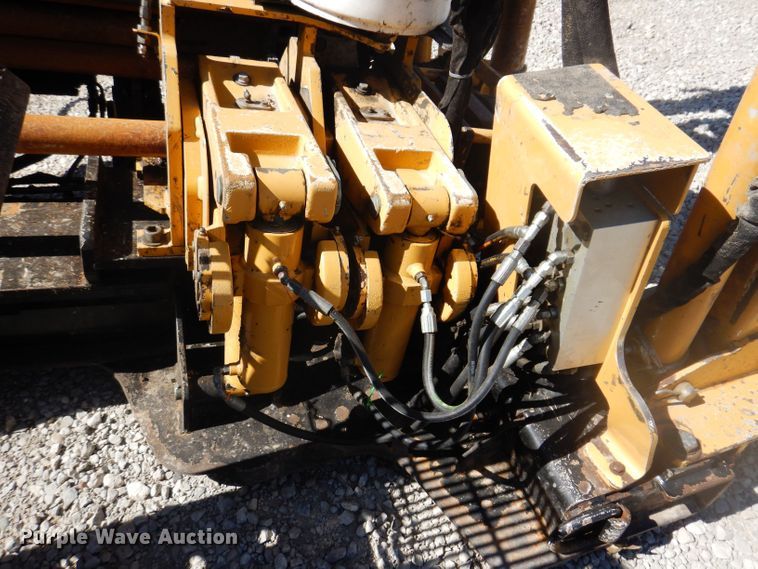 image for item JH9710 2016 Vermeer D24x40 Series III  directional boring unit