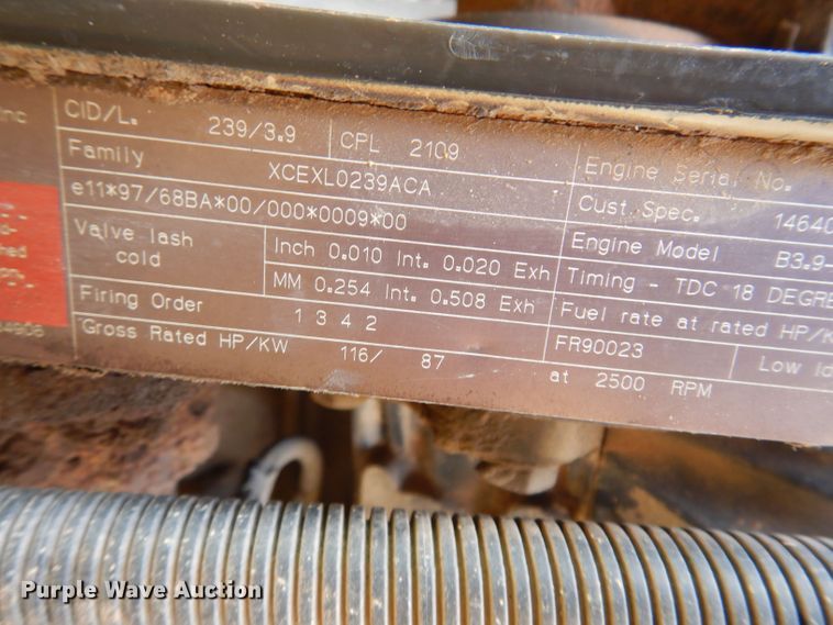 image for item JH9712 1999 Vermeer BC1800A  wood chipper