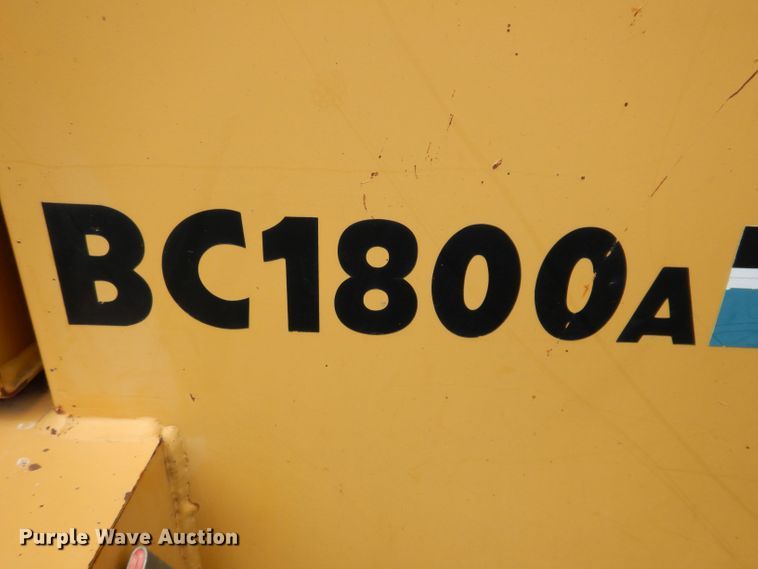 image for item JH9712 1999 Vermeer BC1800A  wood chipper