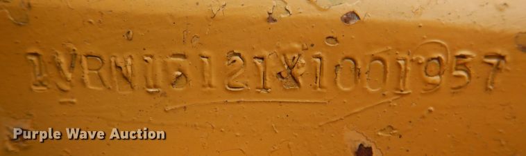 image for item JH9712 1999 Vermeer BC1800A  wood chipper