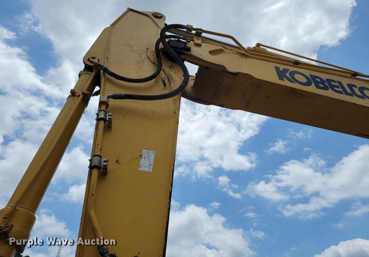 image for item JL9390 2017 Kobelco SK300LC-10  excavator