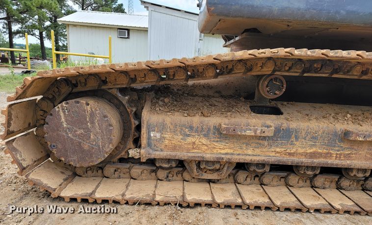 image for item JL9390 2017 Kobelco SK300LC-10  excavator