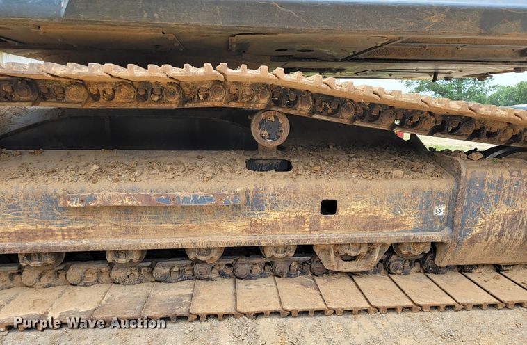 image for item JL9390 2017 Kobelco SK300LC-10  excavator