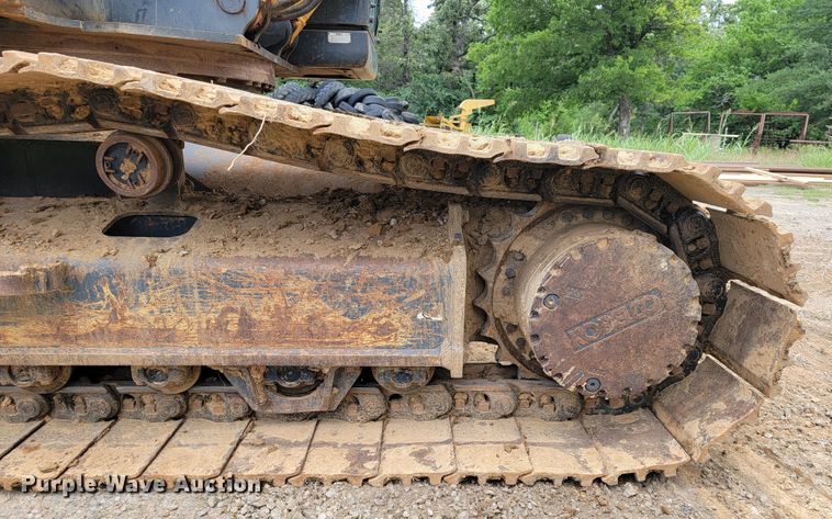 image for item JL9390 2017 Kobelco SK300LC-10  excavator