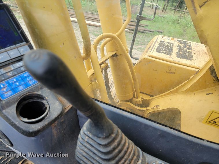image for item JL9391 2011 Komatsu PC290LC-10  excavator