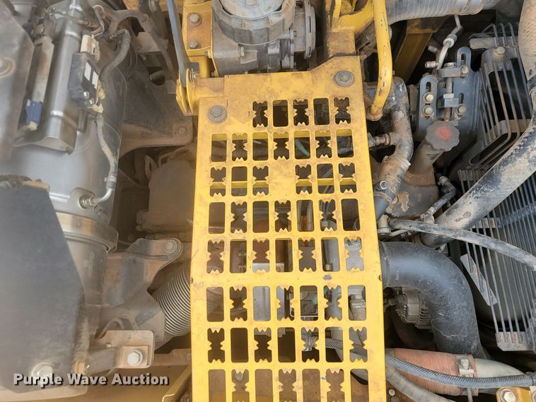 image for item JL9391 2011 Komatsu PC290LC-10  excavator