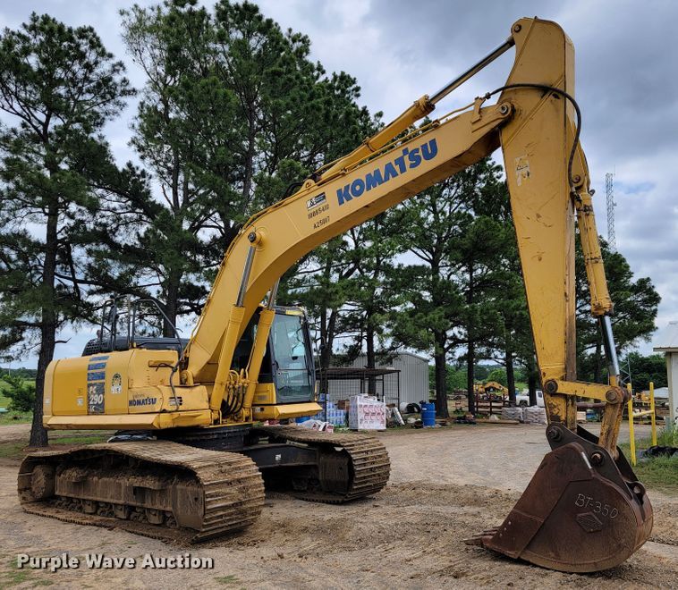 image for item JL9392 2011 Komatsu PC290LC-10  excavator