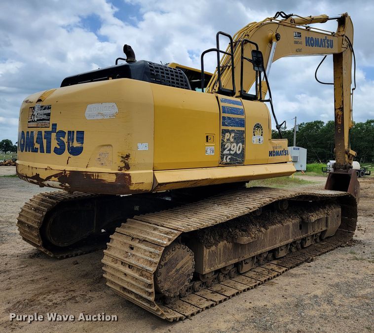 image for item JL9392 2011 Komatsu PC290LC-10  excavator