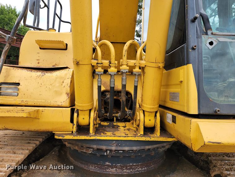 image for item JL9392 2011 Komatsu PC290LC-10  excavator