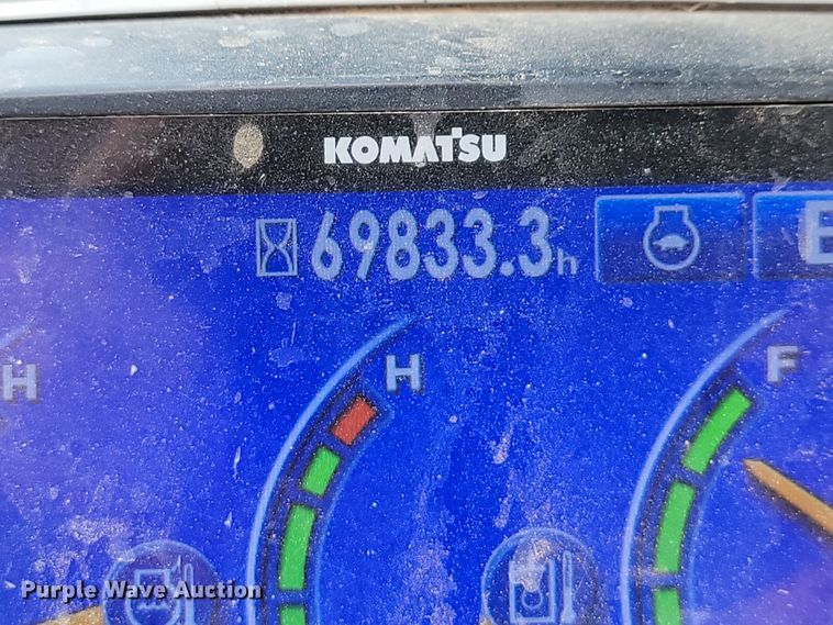 image for item JL9392 2011 Komatsu PC290LC-10  excavator