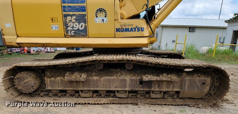 image for item JL9392 2011 Komatsu PC290LC-10  excavator
