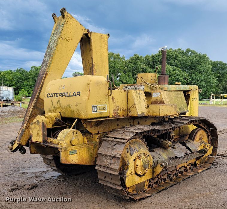image for item JL9394 1975 Caterpillar D4D  pipelayer