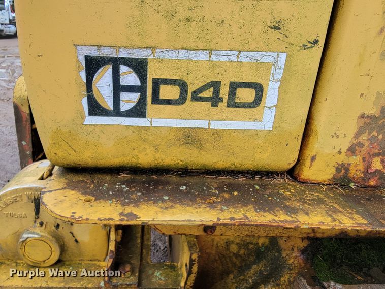 image for item JL9394 1975 Caterpillar D4D  pipelayer